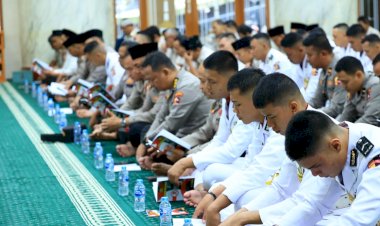 HUT-Bhayangkara-ke-79,-Polri-Gelar-Doa-dan-Dzikir-Bersama